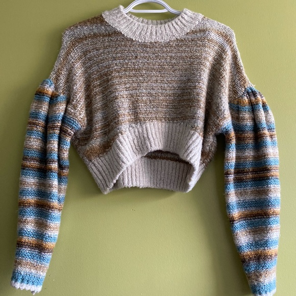 Urban Outfitters sweater - Picture 1 of 2